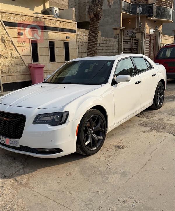 كرايسلر 300 2023 للبيع في العراق - الموصل